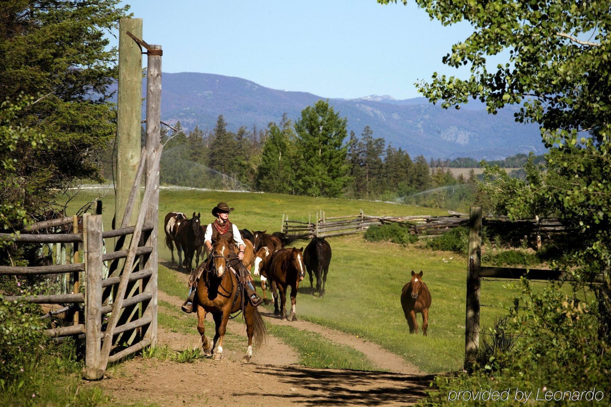 Echo Valley Ranch And Spa Clinton Экстерьер фото