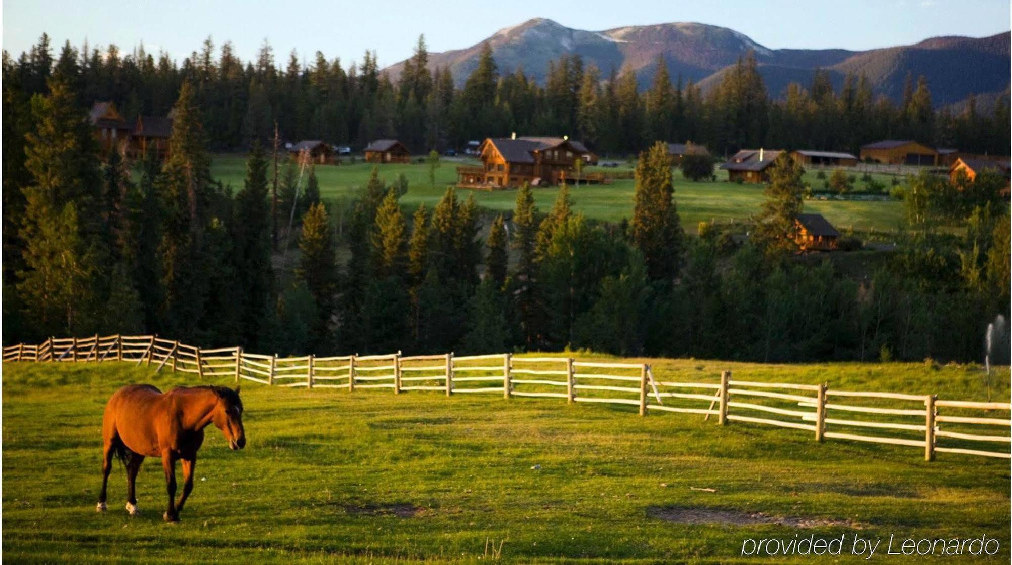 Echo Valley Ranch And Spa Clinton Экстерьер фото